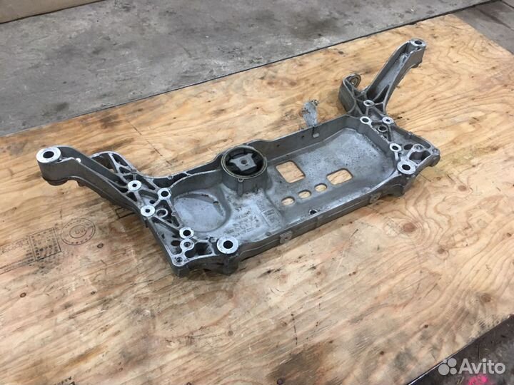 Подрамник пассат б6 passat b6 b7 тигуан Audi Q3 CC