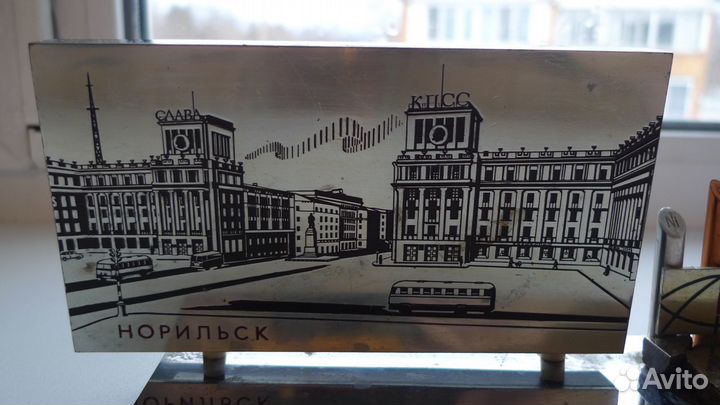 Настольная гравюра сувенир Норильск