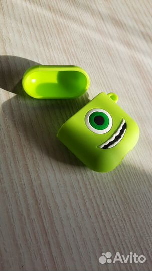 Чехол для наушников airpods и подаровная упаковка