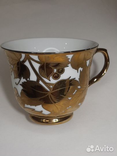 Сервиз 5 чайных пар, чайник, сахарница, молочник