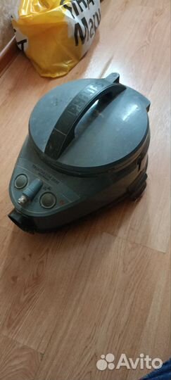 Пылесос Philips triathlon 2000