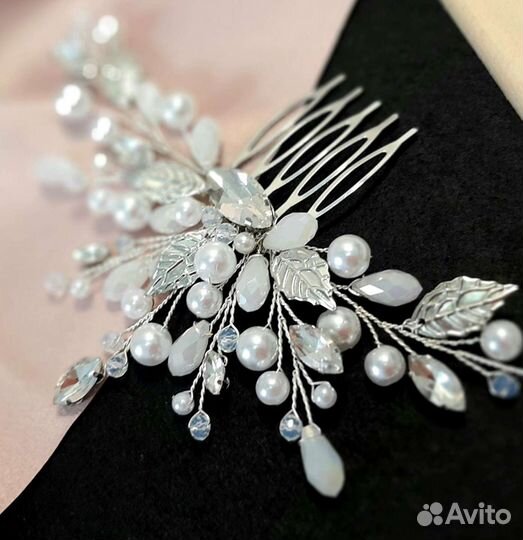 Украшение в прическу