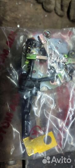 Щеточный узел стартера киа спортейдж1