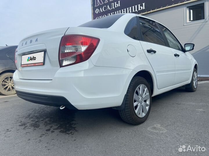LADA Granta 1.6 МТ, 2018, 52 000 км