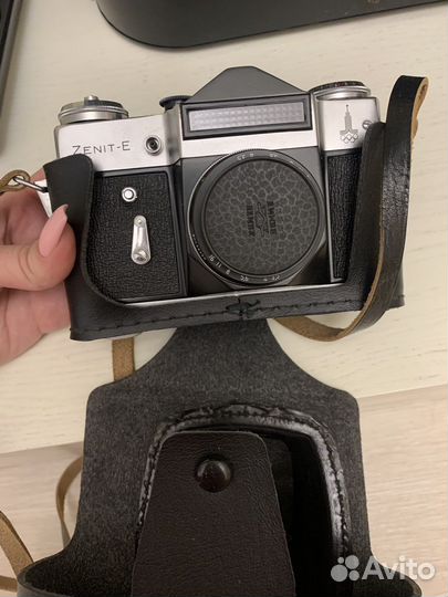 Плёночный фотоаппарат Зенит Е