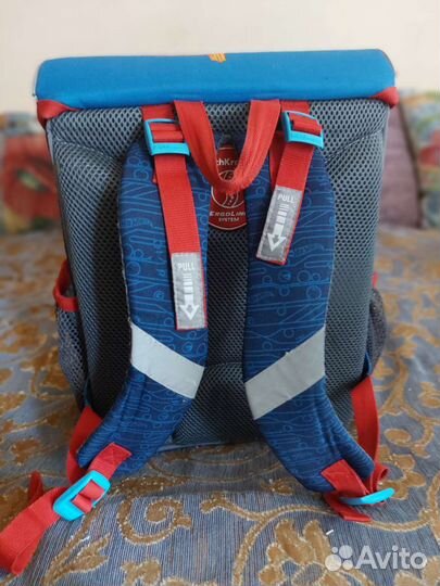 Школьный рюкзак