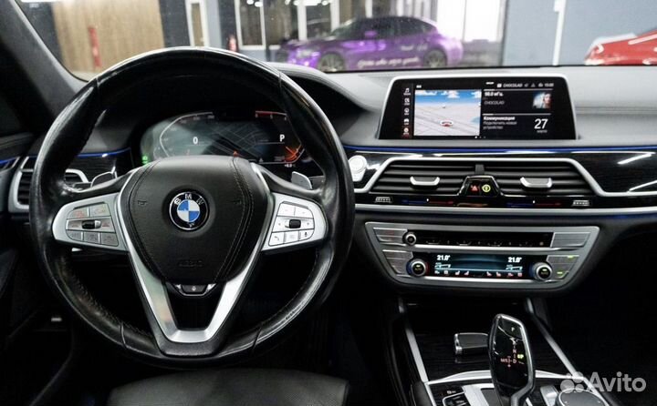 Аренда BMW 7 с водителем Курск