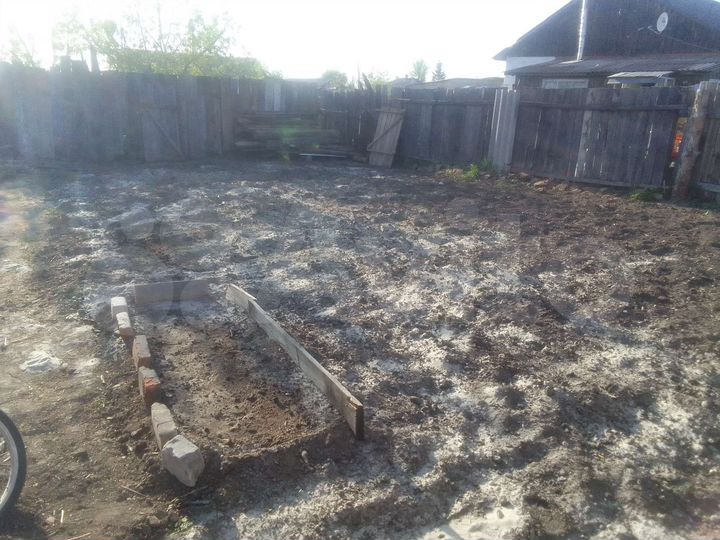 Дом 36,5 м² на участке 2 сот.