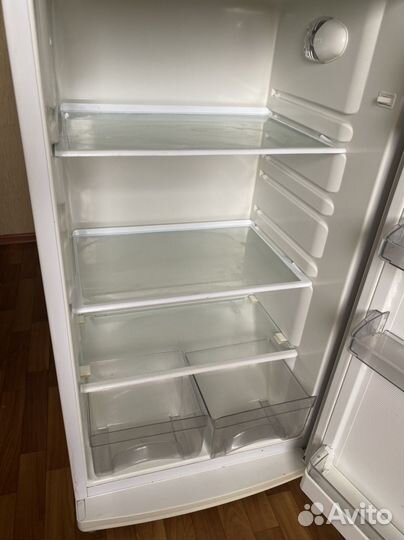 Полки для холодильника Атлант 160 см