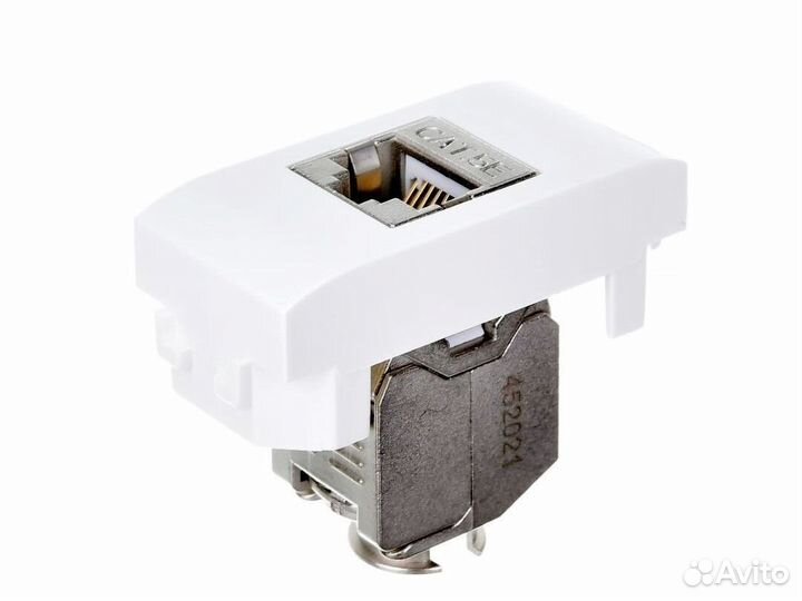 Розетка компьютерная Brava RJ45 дкс