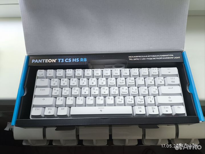 Механическая игровая клавиатура с подсветкой TKL60