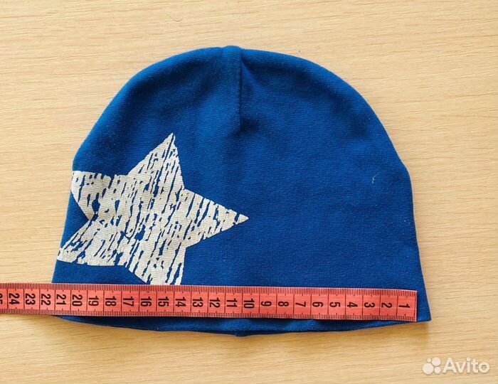 Шапка р.48-50 со звездой демисезон