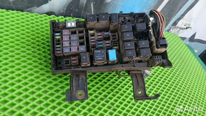 Блок предохранителей Mazda 6 (GG) 2002-2007