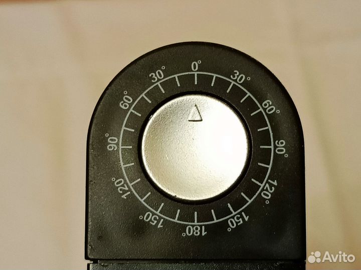 Охлаждающая подставка-столик для ноутбука