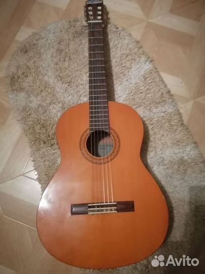 Гитара yamaha c40