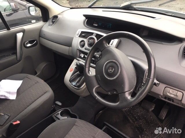 Разбор на запчасти Renault Scenic