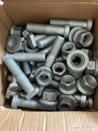 Шпилька колеса BPW в сборе 09.80633110 Bpw