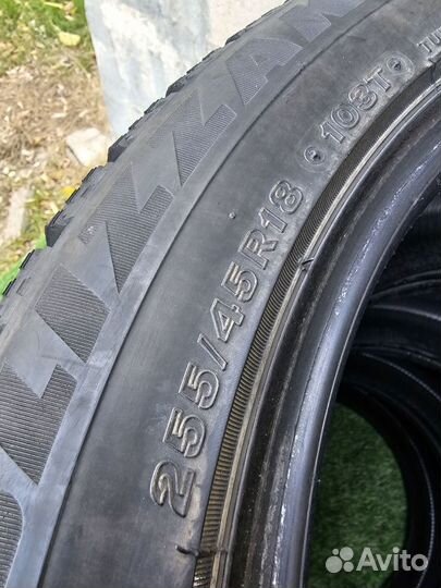 Bridgestone Alenza A/S 02 255/45 R18