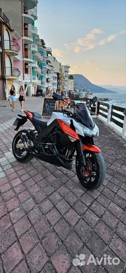 Kawasaki Z1000