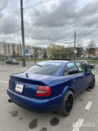 Audi A4 1.8 МТ, 2001, 325 000 км