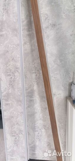 Карниз потолочный бу