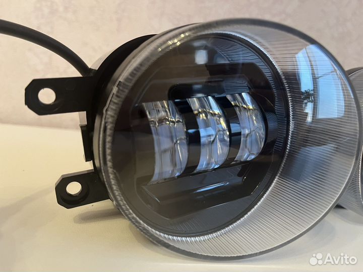 Светодиодные противотуманные фары Toyota