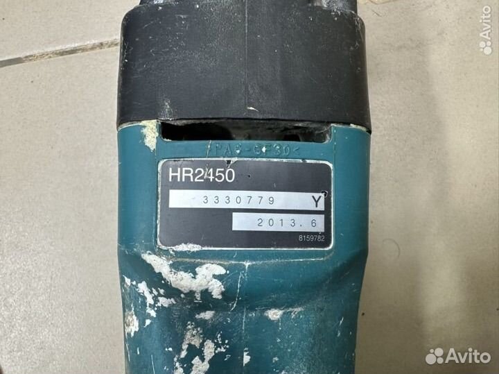Перфоратор Makita HR2450