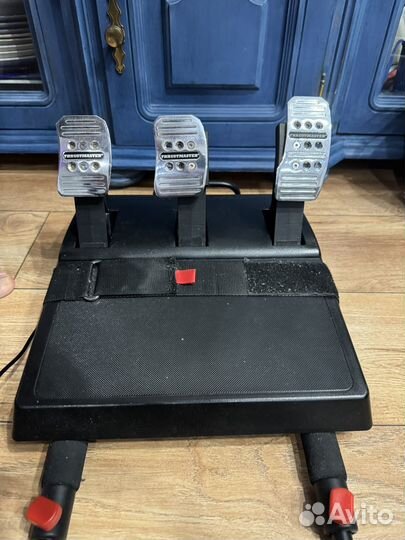 Thrustmaster t300 alcantara edition