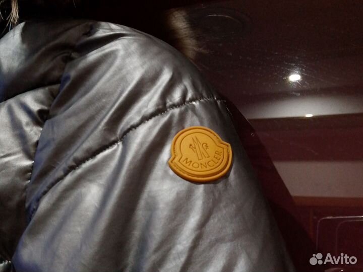 Пуховик moncler детский 98см