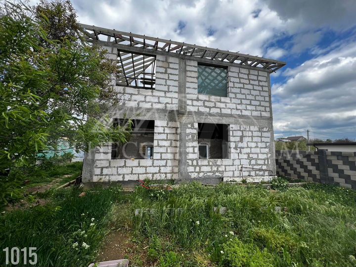 Дом 180 м² на участке 4,7 сот.