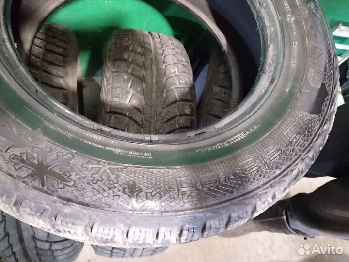 Gislaved Nord Frost 5 235/65 R17