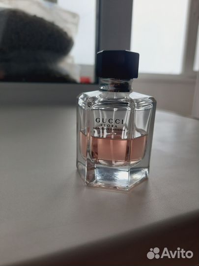 Продаю духи Gucci Flora Gorgeous Gardenia
