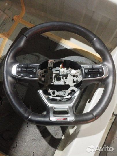 Руль Kia K5