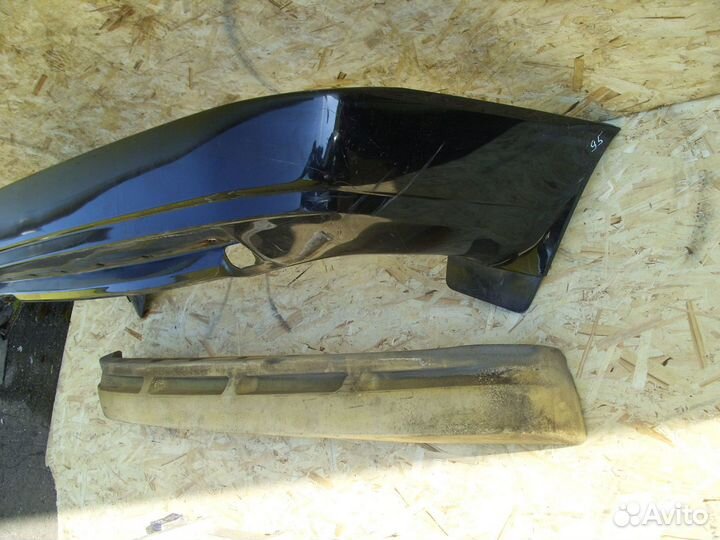 Бампер задний Toyota Supra A70 Чёрныйцарапиныабсор