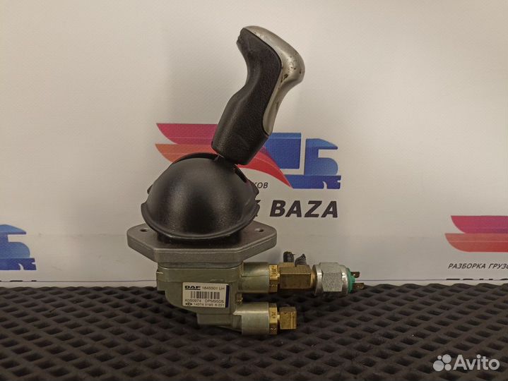1845501 Кран ручного тормоза Daf XF106