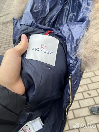 Пуховик moncler