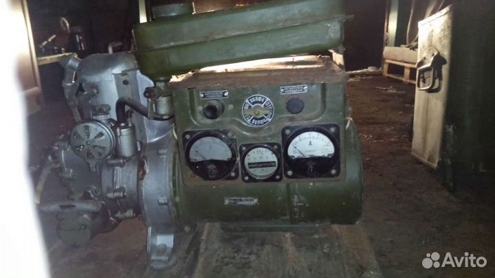 Бензиновый генератор