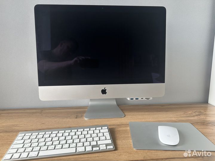 Apple iMac 21.5