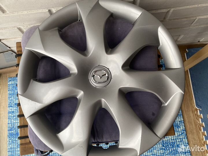 Mazda 3 R16 новый оригинальный колпак
