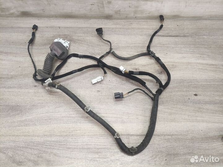 Проводка передней правой двери Hyundai Santa Fe 1