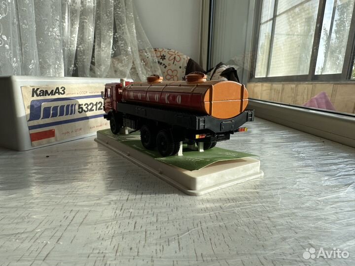 Модель СССР камаз 53212 молоко 1984 г