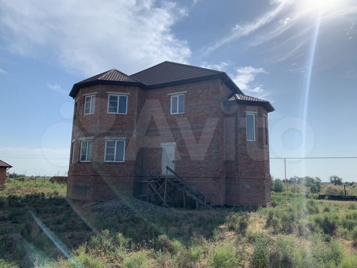 Дом 420 м² на участке 20 сот.