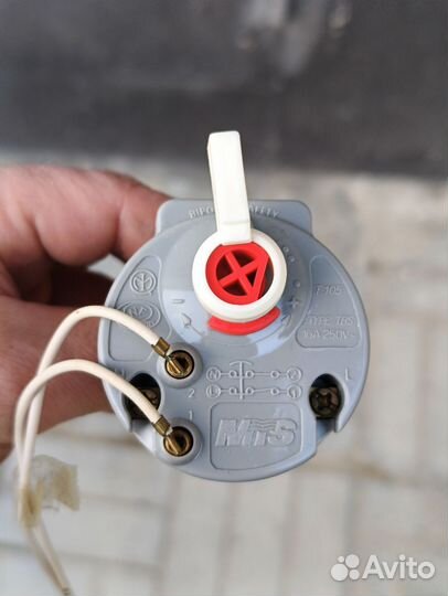 Терморегулятор ariston