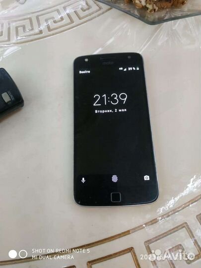 Телефон моторола