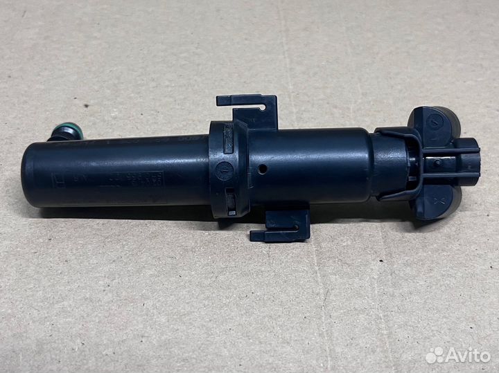 Форсунка омывателя фар правая Audi Q5 8R