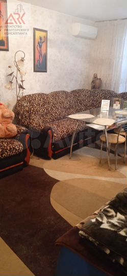 3-к. квартира, 70,8 м², 2/5 эт.