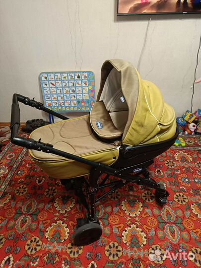 Коляска 3 в 1 с автолюлькой