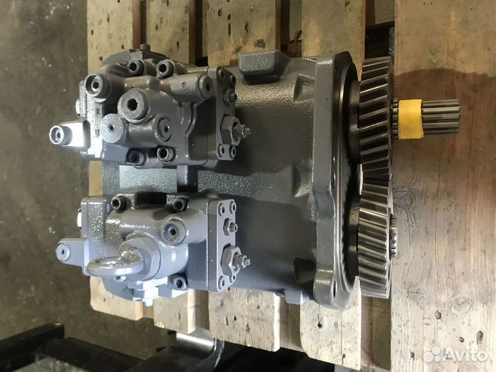 Насос гидравлический ZX240-5 handok