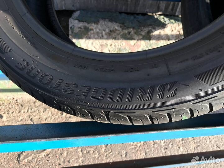 Bridgestone Turanza T001 215/55 R17