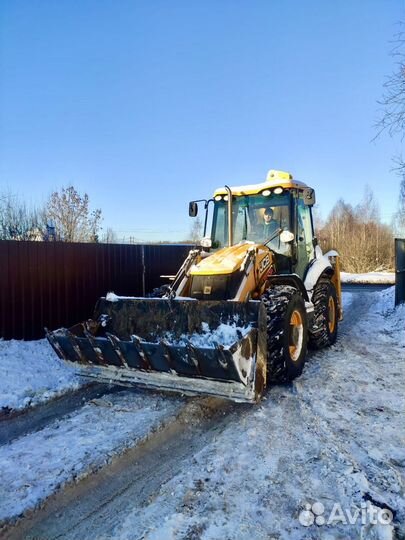 Экскаватор погрузчик JCB ровноколессный